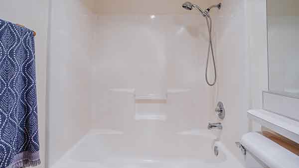 Bathtub and Shower Renovation Services